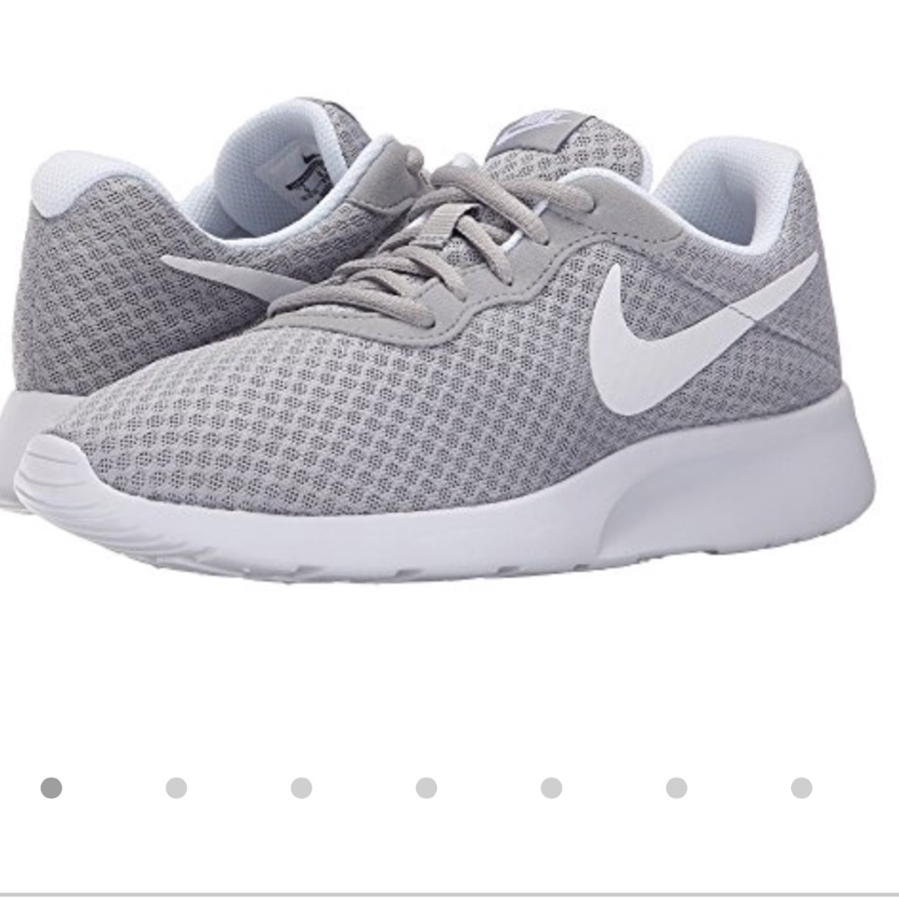 Nike tennis shoes